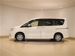 セレナ ハイウェイスター Vセレ 4WD