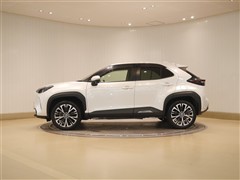 ヤリスクロス HV Z 4WD