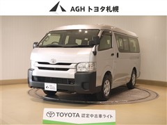 トヨタ　ハイエースW DX 4WD