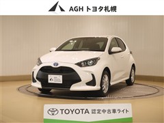 トヨタ ヤリスHV G 4WD