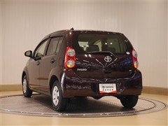 パッソ X クツロギ 4WD