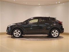 C-HR S-T LEDパケ 4WD