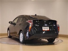 プリウス S セーフティ-プラス