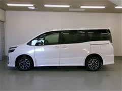 ヴォクシー ZS 4WD