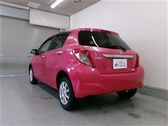 ヴィッツ ジュエラ