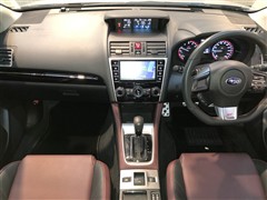 レヴォーグ2.0STI スポーツ