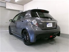 ヴィッツ GRスポーツGR