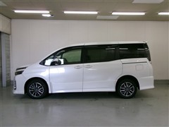 ヴォクシー ZS 4WD