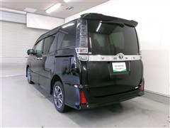 ヴォクシー ZS キラメキ3 4WD