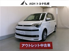 トヨタ　スペイド F 4WD