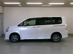 ヴォクシー ZS キラメキ 4WD