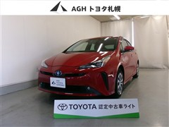 プリウス A プレミアム 4WD