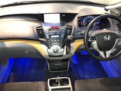 オデッセイ M 4WD