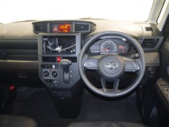 ルーミー X 4WD