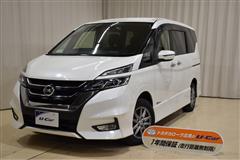 日産 セレナ ハイウェイスターVセレクション