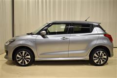 スイフト ハイブリッド RS