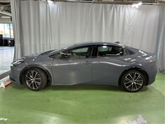 プリウス Z 4WD
