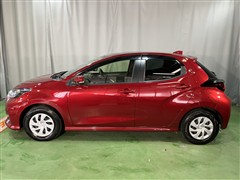 ヤリス ハイブリッド G