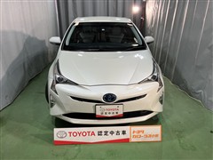 プリウス Aプレミアム 4WD