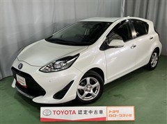 トヨタ アクア S スタイルブラック