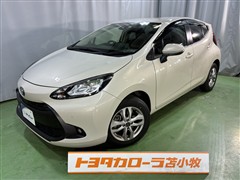 トヨタ アクア X 4WD