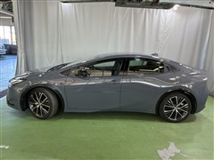 プリウス Z 4WD