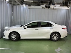 カムリ X E-FOUR