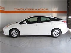 プリウス 4WD Sセーフティプラス