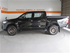 ハイラックス 4WD X