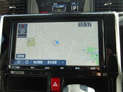 ルーミー カスタムG  4WD