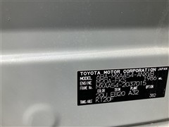 トヨタ RAV4 アドベンチャー 4WD