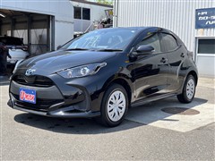 トヨタ ヤリス ハイブリッド X 4WD