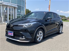 トヨタ C-HR S-T LEDパッケージ
