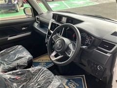 ルーミー カスタムG  4WD