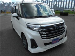 ルーミー カスタムG  4WD