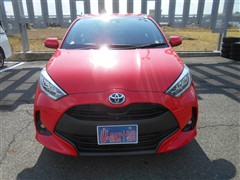 ヤリス ハイブリッド G 4WD