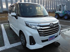 ルーミー カスタムG  4WD