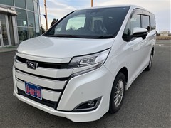 トヨタ ノア G  4WD