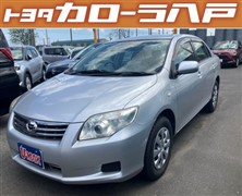 トヨタ　カローラアクシオ X  4WD