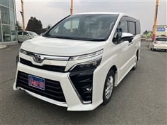 ヴォクシー ZS  4WD