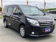 ノア X  4WD