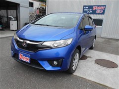 フィット 13G Fパッケージ4WD