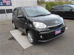 パッソ X Lパッケージ 4WD