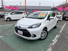 トヨタ　アクア G