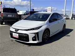トヨタ プリウス PHEV S GRSPORT