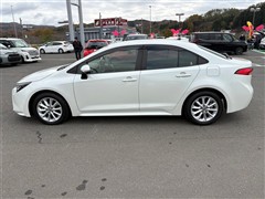 カローラ ハイブリッド S