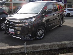 トヨタ ノア SI WB 2