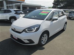 ホンダ フィット E:HEV ベーシック