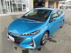 トヨタ プリウスPHV A