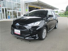 トヨタ　ヤリス ハイブリッド Z